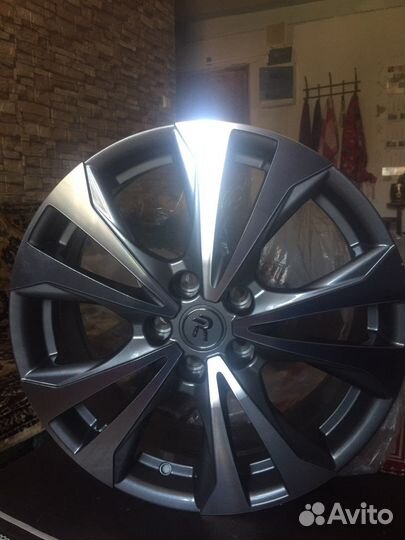 Диск литой Replay r 18