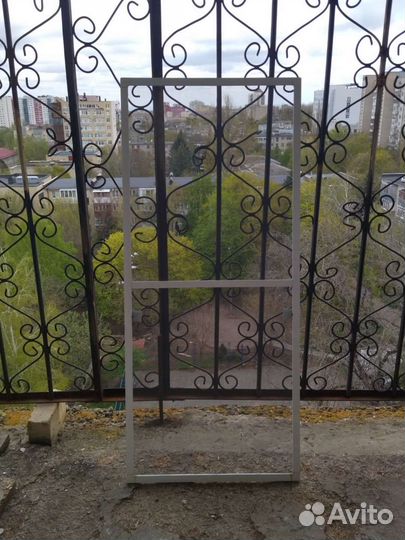 Москитные сетки на окно новые