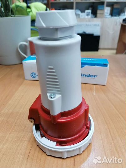 Legrand IP67 3P+N+T 400B 16A 56208