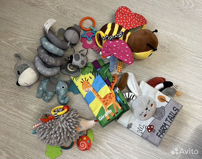 Игрушки пакетом для малышей