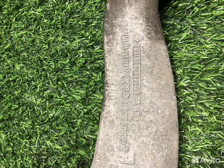 Рычаг подвески верхний задний левый Audi A4 8K2