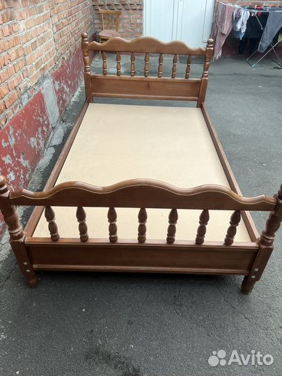 Кровать односпальная 120/ 200