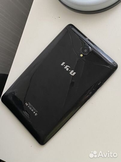 Планшет i.r.u