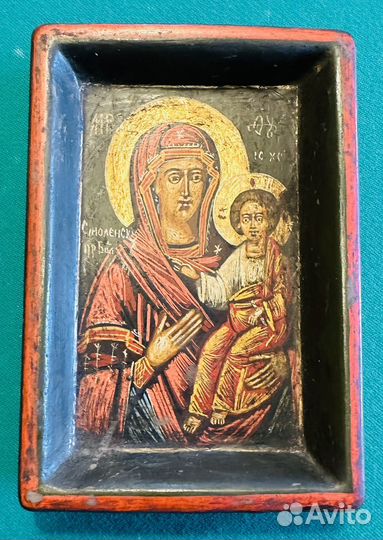 Икона старинная божией матери Смоленская. Ковчег