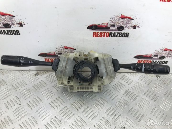 Блок подрулевых переключателей Mitsubishi Space