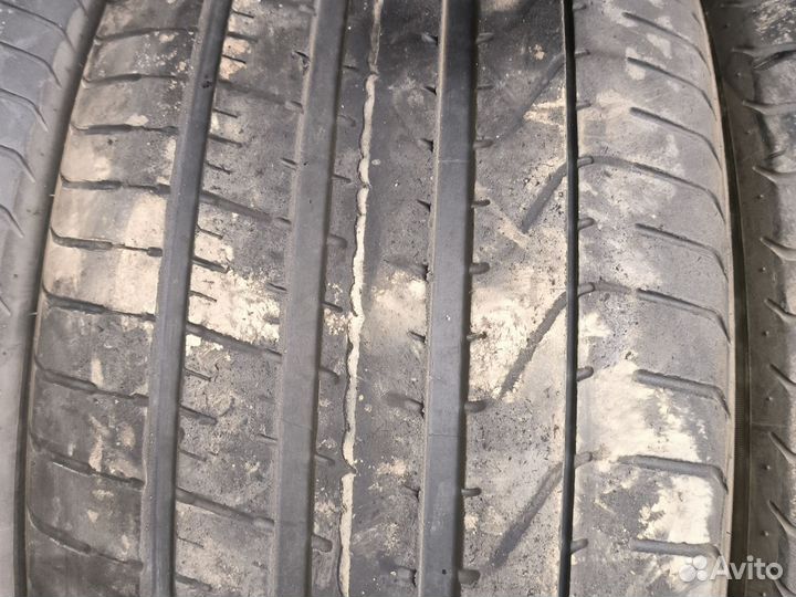 Pirelli P Zero 285/40 R22 и 325/35 R22 110Y