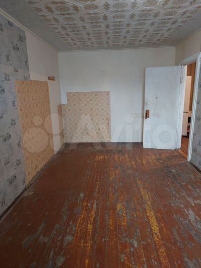 Комната 18 м² в 4-к., 2/5 эт.