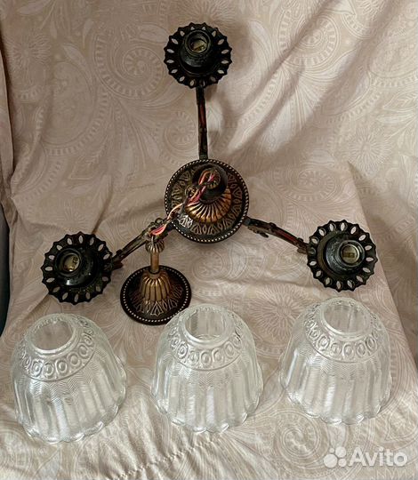 Люстра потолочная