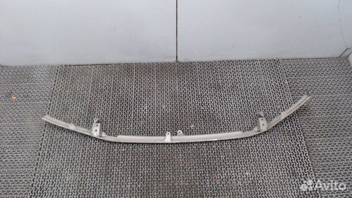 Ресничка под фару Toyota Tundra, 2000