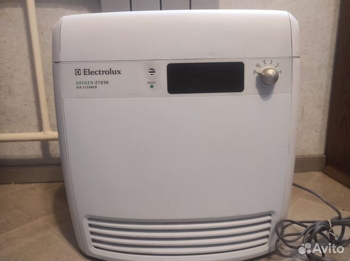 Очиститель воздуха Electrolux Z7030 напольный