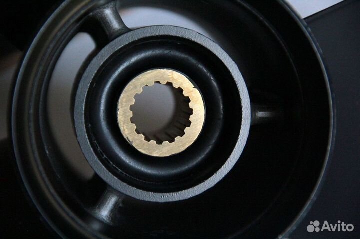 Винт Сузуки 90-140 л.с. шаг 19