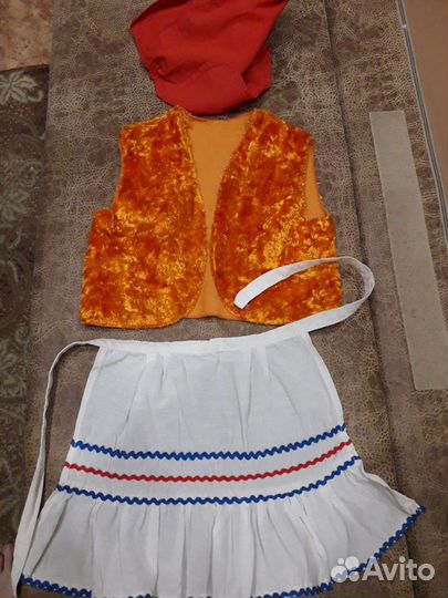 Костюм красной шапочки