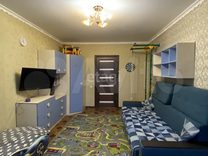 2-к. квартира, 58 м², 6/10 эт.