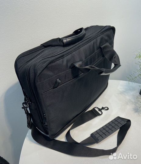 Сумка для ноутбука 17.3 asus