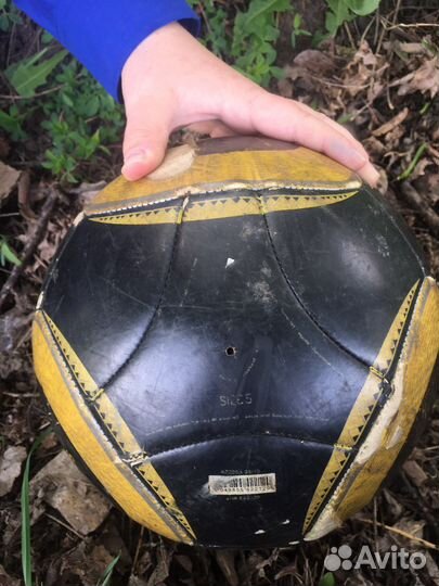 Футбольный мяч adidas jabulani