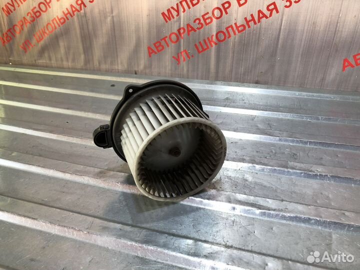 Моторчик отопителя печки Киа Сид 1