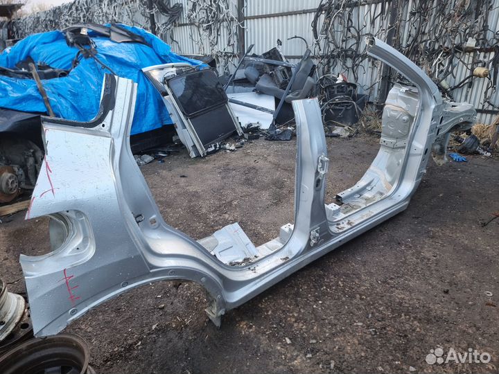 Правая бочина порог со стойками Nissan Qashqai J11