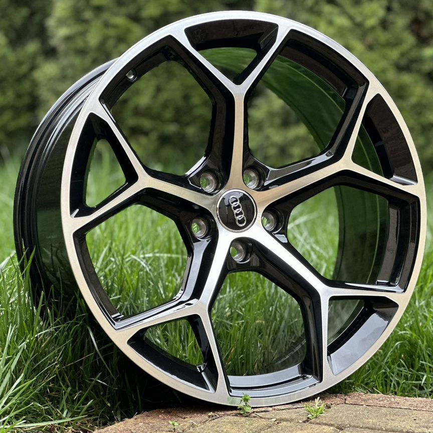 Литые диски Audi 9.5×R22 5×112
