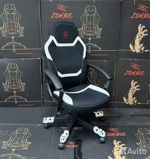 Геймерское кресло новое