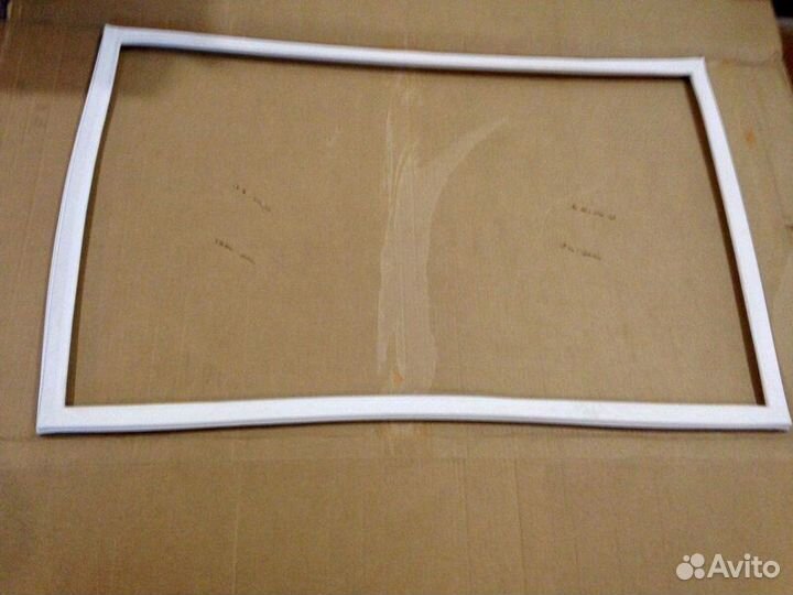 Уплотнитель на холодильник Позис 404