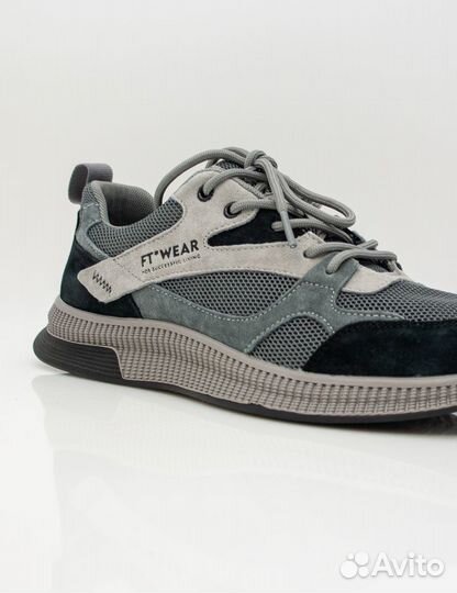 Кроссовки кожаные