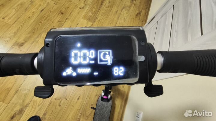 Самокат электрический