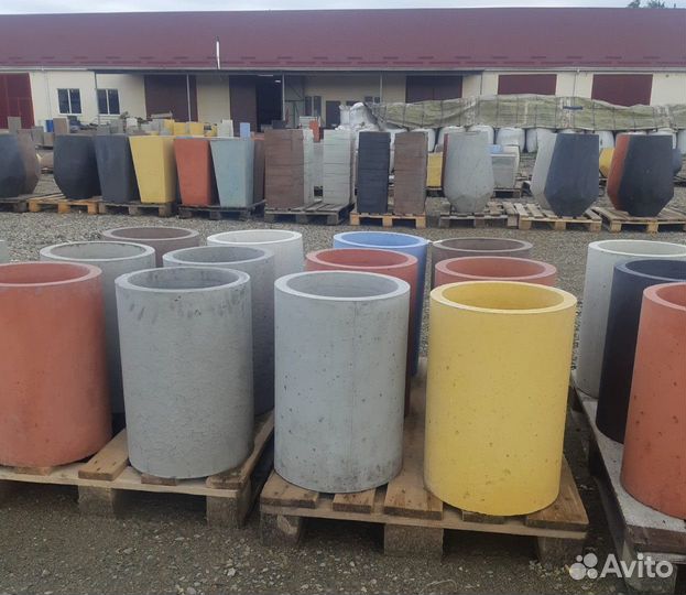 Изделия из бетона в наличии и на заказ