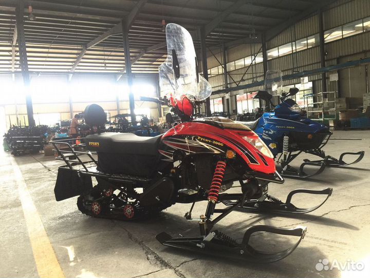 Снегоход Русич - 200 (красный)