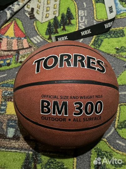 Баскетбольный мяч