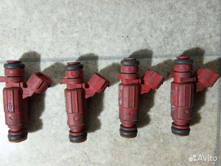 Форсунка Nissan Almera N16 0280155940