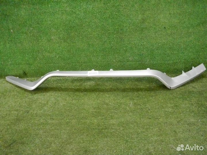 Накладка переднего бампера LADA X-RAY (2015-2022)