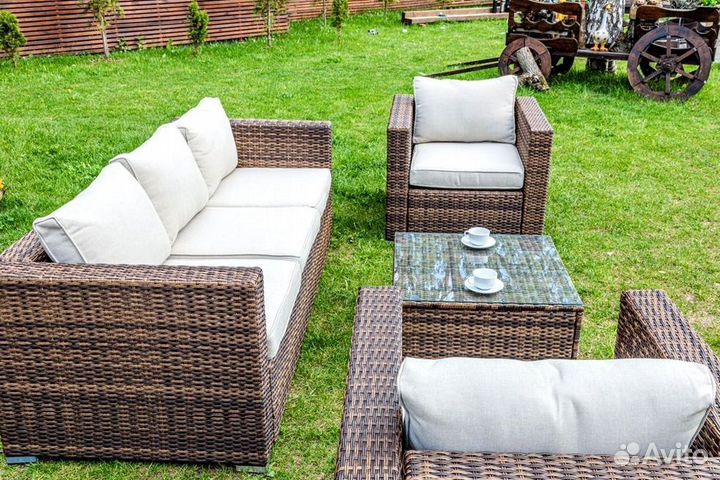 Плетёная мебель из ротанга