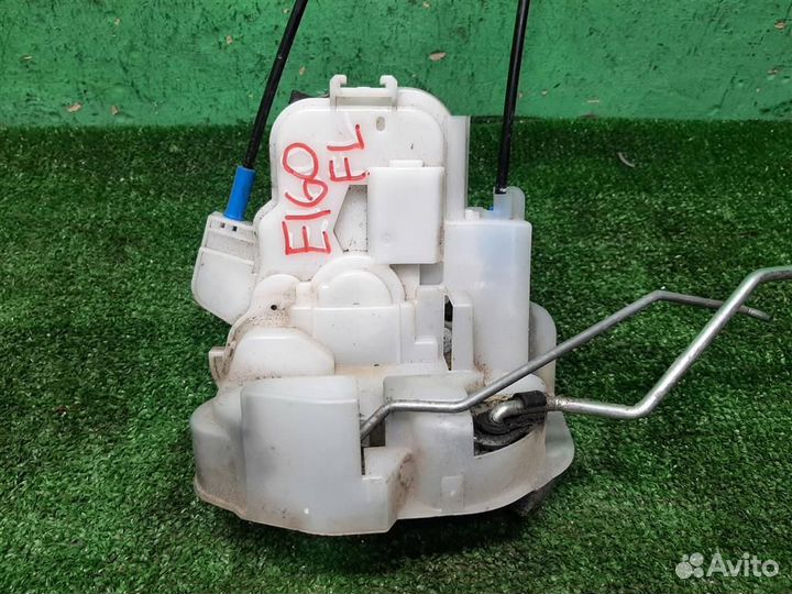 Замок двери передней левой Subaru Legacy/ Outback