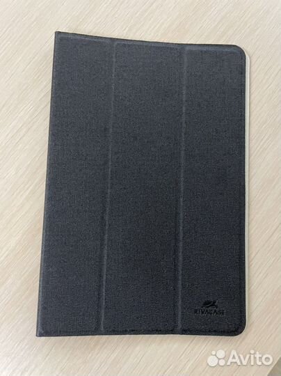 Двусторонний чехол Rivacase для планшета 7-8’’
