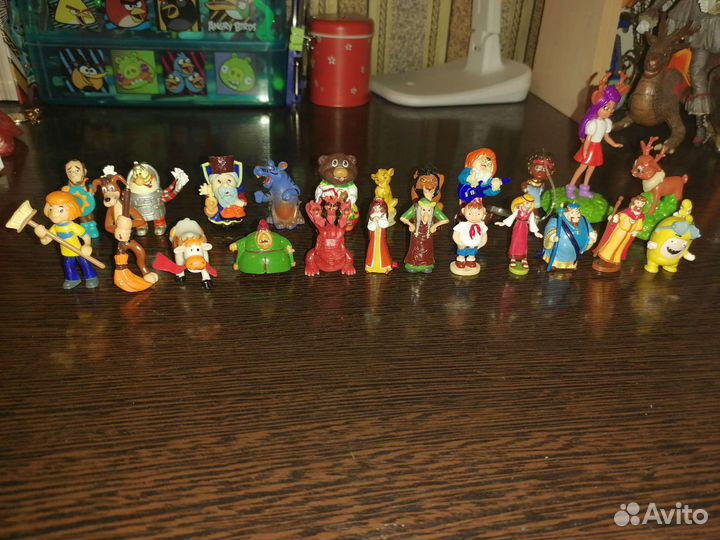 Игрушки из киндера