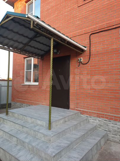 Дом 100 м² на участке 5,5 сот.