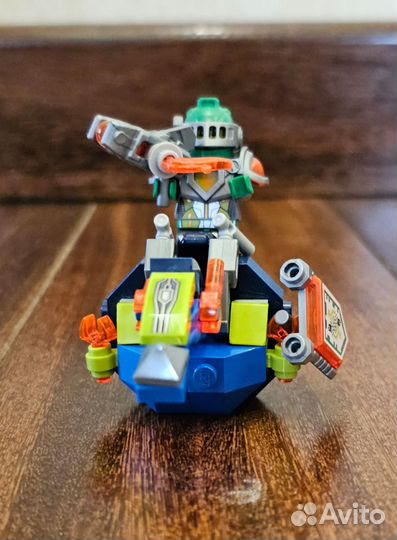 Lego Nexo Knights 70325