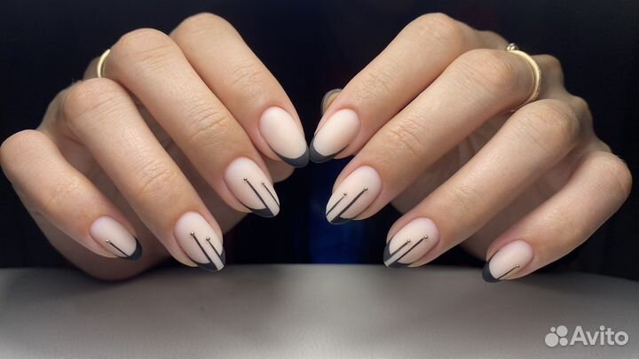 Маникюр на дому или с выездом