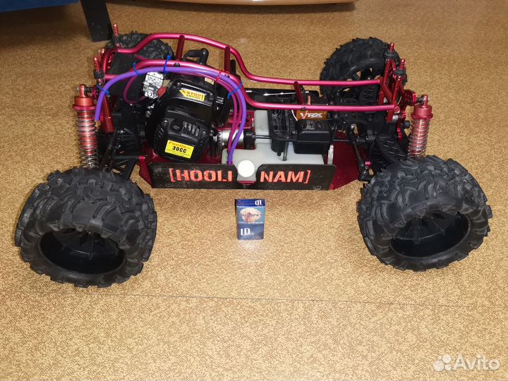 Модель на радиоуправлении пятого масштаба