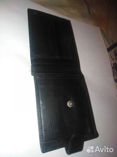 Мужское кожаное портмоне