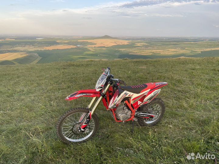 Zuum CR250 (zuumav)