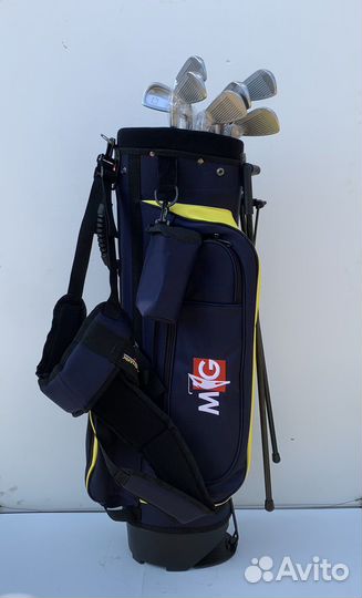 Бэг с набором клюшек для гольфа MG