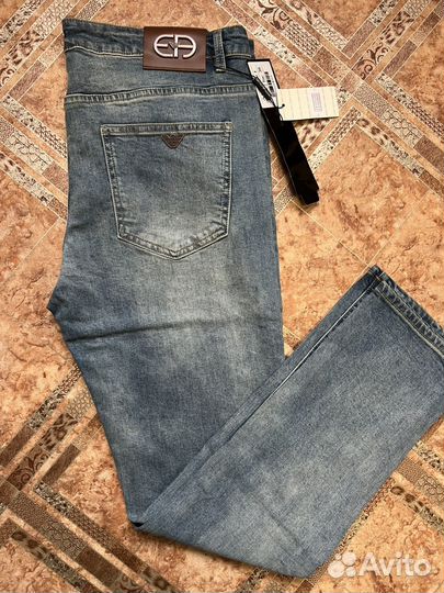 Джинсы мужские