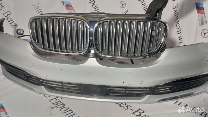 Жалюзи радиатора (Ноздри) BMW G11/G12/G30