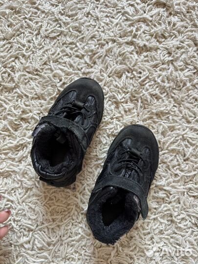 Утепленные детские кроссовки 24 размер