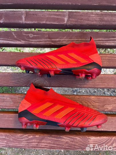 Бутсы Adidas Predator 19+ SG