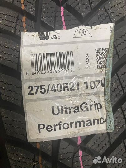 Goodyear UltraGrip Performance 275/40 R21 107V