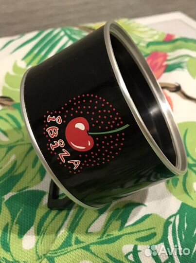 Часы с о. Ибица, металлические