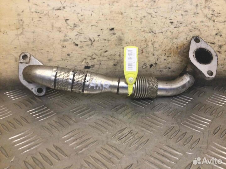 Трубка системы рециркуляции EGR Фольксваген Гольф