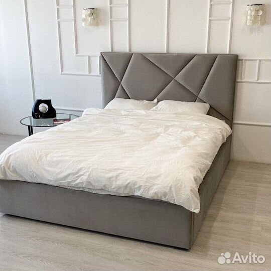 Кровать двуспальная